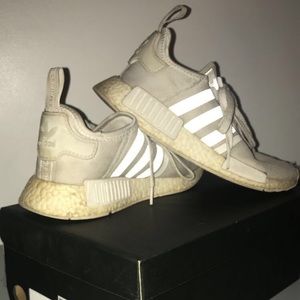 (sold on Ⓜ️) well loved adidas NMD R1 triple white